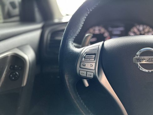 Used 2015 Nissan Altima 3.5 SL FWD image 60