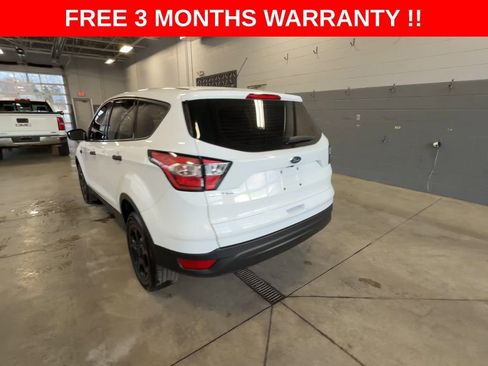 Used 2018 Ford Escape S image 6