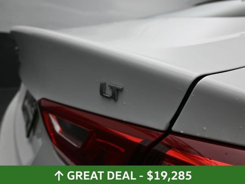 Used 2024 Chevrolet Malibu LT image 17