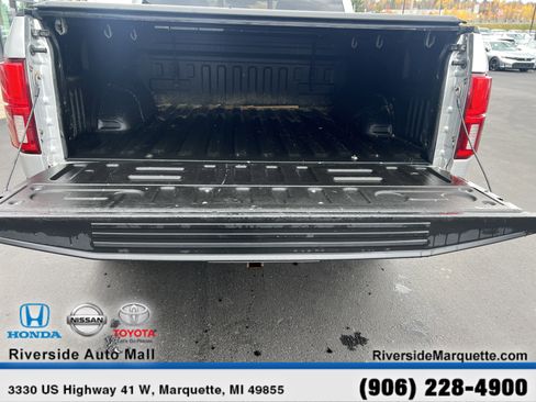 Used 2019 Ford F150 Lariat w/ Equipment Group 502A Luxury image 8