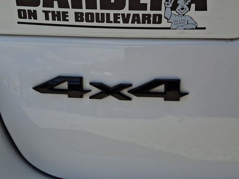 Used 2023 Jeep Grand Cherokee Altitude image 31