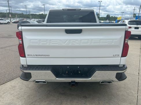 Used 2020 Chevrolet Silverado 1500 LTZ AWD/4WD image 6