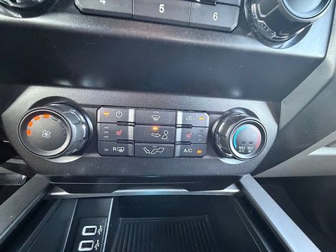 Used 2019 Ford F150 XLT w/ Equipment Group 302A Luxury AWD/4WD image 44