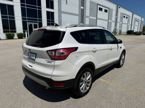 Used 2018 Ford Escape Titanium FWD image 5