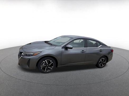 Used 2025 Nissan Sentra SV FWD image 7