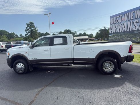 Used 2023 RAM 3500 Limited AWD/4WD image 9