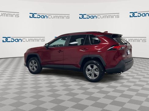 Used 2025 Toyota RAV4 XLE AWD/4WD image 6