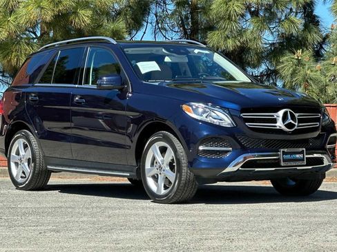 Used 2018 Mercedes-Benz GLE 350 4MATIC image 2