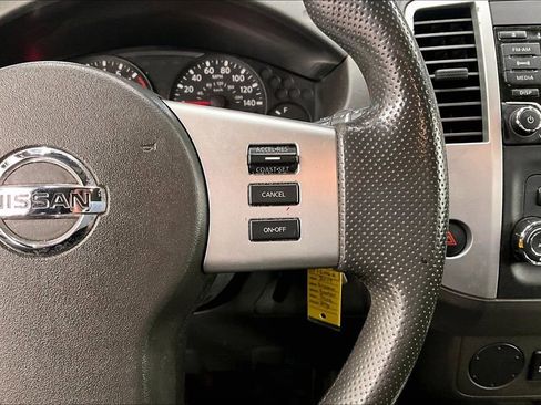 Used 2017 Nissan Frontier SV RWD image 18