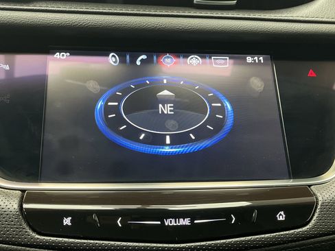 Used 2017 Cadillac XT5 Luxury image 22