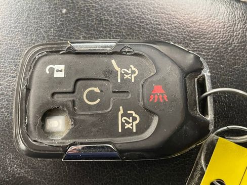 Used 2019 GMC Yukon Denali w/ Denali Ultimate Package AWD/4WD image 35