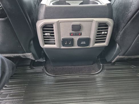 Used 2019 Ford F150 Raptor w/ Equipment Group 802A Luxury image 22