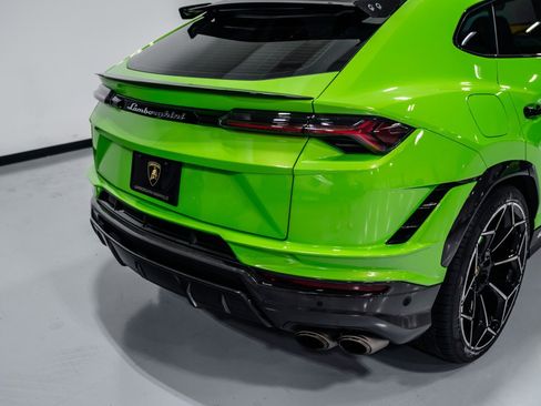 Used 2023 Lamborghini Urus Performante image 36