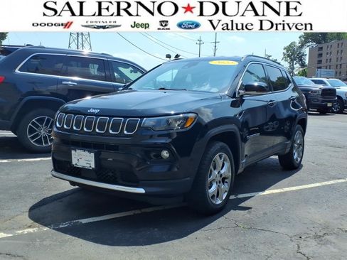 Certified 2022 Jeep Compass Limited AWD/4WD image 1