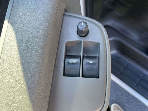 Used 2021 Chevrolet Express 2500 w/ Communications Package image 15