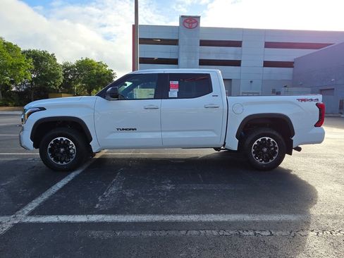 New 2026 Toyota Tundra SR5 AWD/4WD image 8