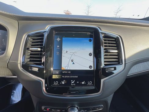 Used 2022 Volvo XC90 T6 Inscription w/ Advanced Package image 20