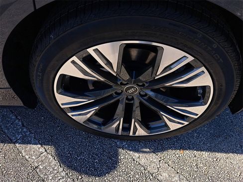 New 2026 Audi Q8 Premium Plus image 30