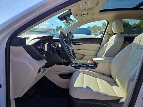 Used 2022 Buick Envision Avenir w/ Technology Package II AWD/4WD image 13