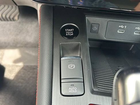 New 2025 Nissan Kicks SR w/ SR Premium Package AWD/4WD image 18