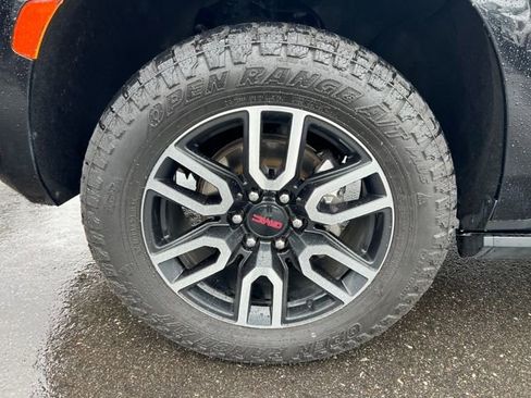 Used 2022 GMC Yukon AT4 image 14