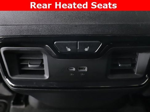 Used 2024 GMC Sierra 2500 AT4 w/ AT4 Premium Plus Package image 30