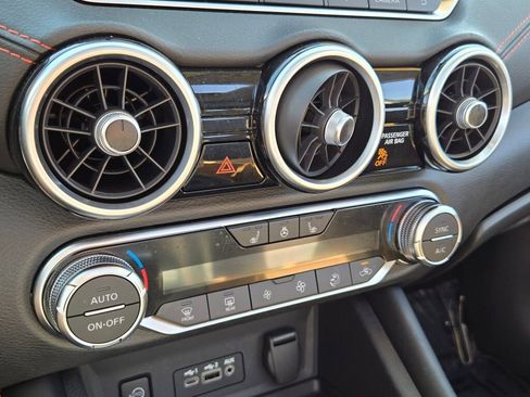 Used 2024 Nissan Sentra SR w/ SR Premium Package image 24