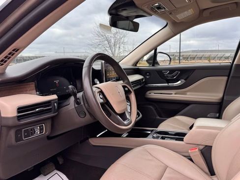 Used 2021 Lincoln Corsair Reserve w/ Elements Package image 8