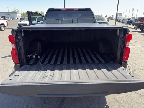 Used 2021 Chevrolet Silverado 1500 Custom Trail Boss w/ Midnight Edition AWD/4WD image 20