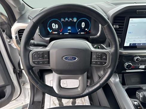 Used 2022 Ford F150 Lariat image 13