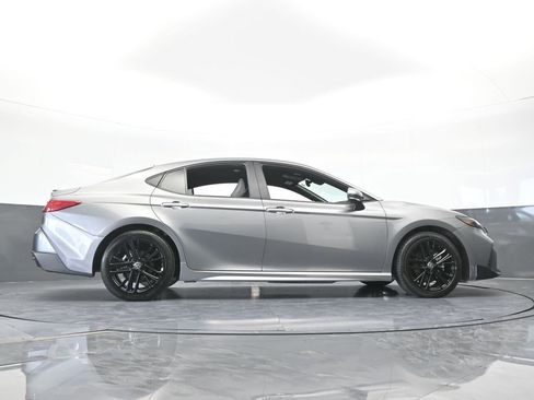 Used 2025 Toyota Camry SE w/ Multimedia Upgrade Package FWD image 61