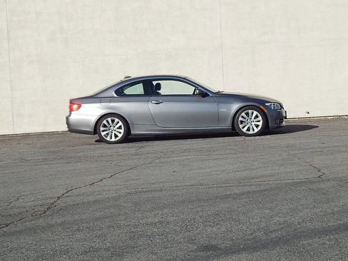 Used 2013 BMW 328i Coupe image 7