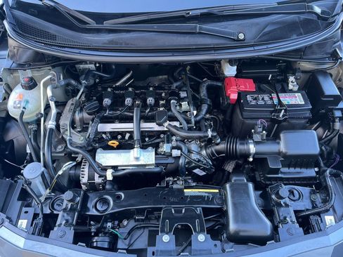 Used 2025 Nissan Versa SV image 28