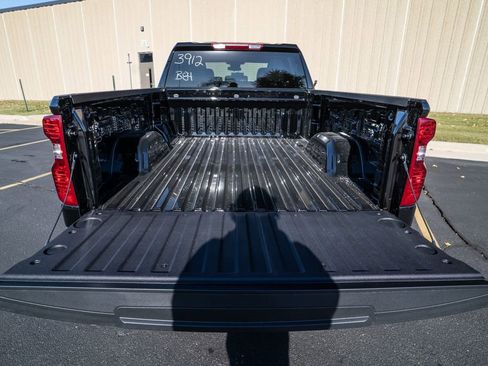 New 2026 Chevrolet Silverado 1500 LT image 37