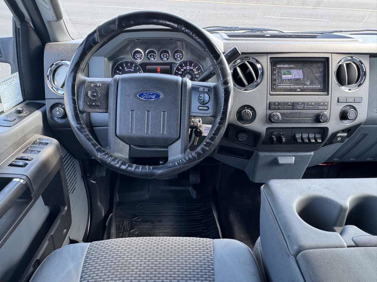 Used 2011 Ford F350 XLT w/ XLT Premium Pkg AWD/4WD image 16