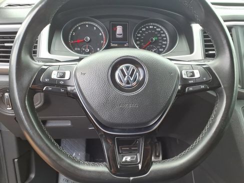Used 2019 Volkswagen Atlas SE w/ Towing Package AWD/4WD image 25