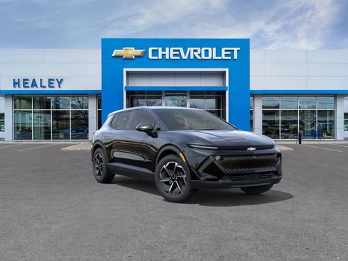 New 2026 Chevrolet Equinox EV LT image 25