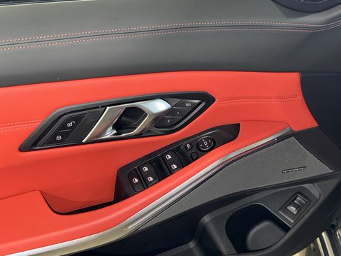 Used 2025 BMW M3 Competition w/ Executive Package image 18