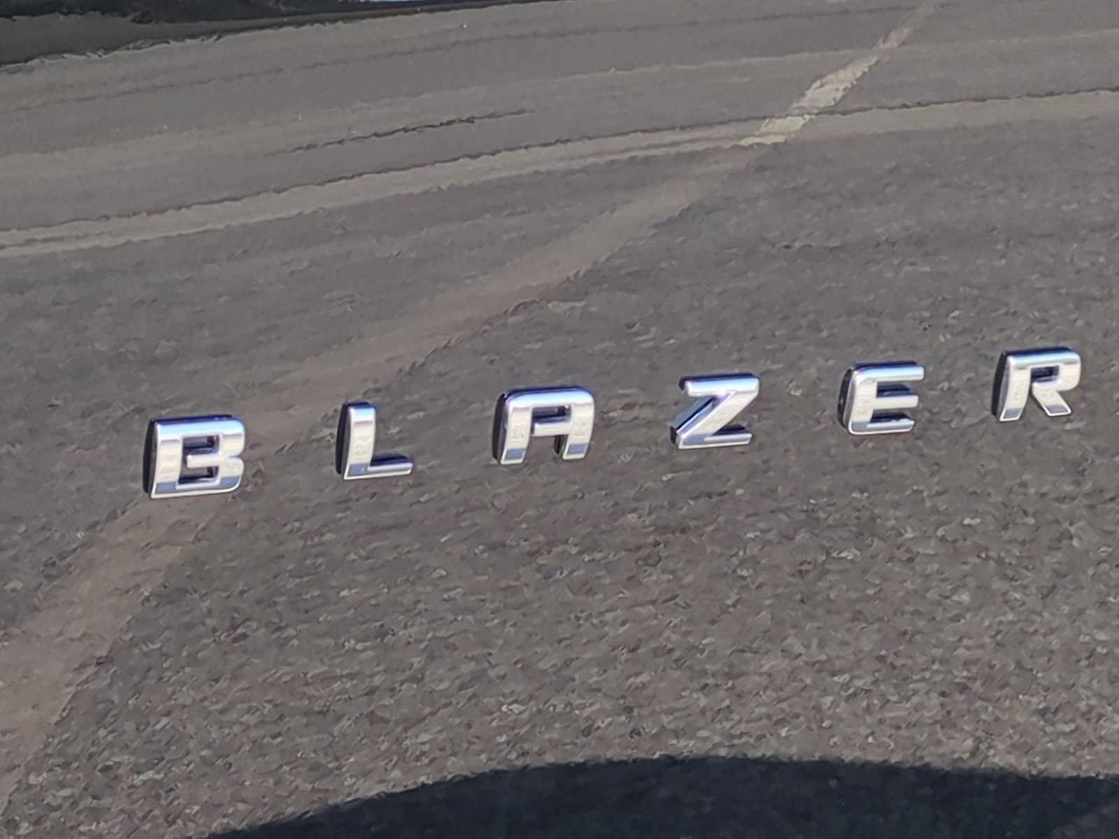 New 2026 Chevrolet Blazer LT FWD image 9