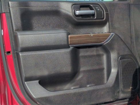 Certified 2019 Chevrolet Silverado 1500 LT w/ All-Star Edition image 22