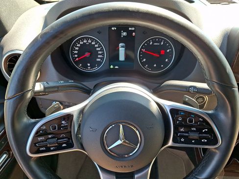 Used 2023 Mercedes-Benz Sprinter 3500 image 18