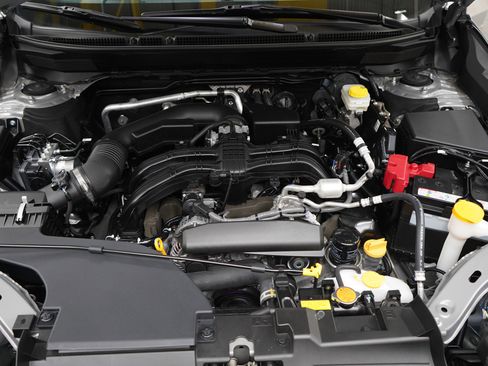 Certified 2026 Subaru Outback Premium AWD/4WD image 32