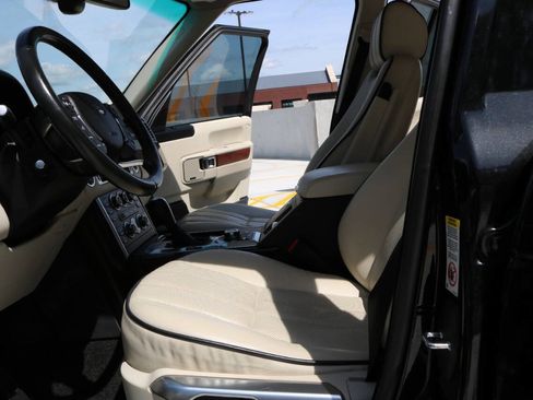 Used 2012 Land Rover Range Rover Supercharged w/ Silver Pack AWD/4WD image 87