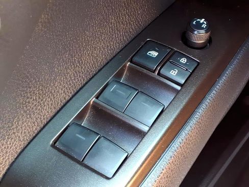 Used 2024 Toyota Camry LE image 15