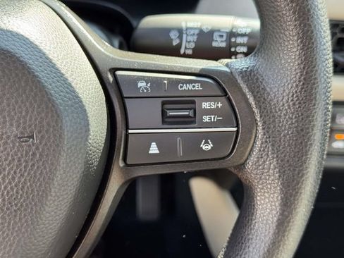 Certified 2024 Honda HR-V LX image 19