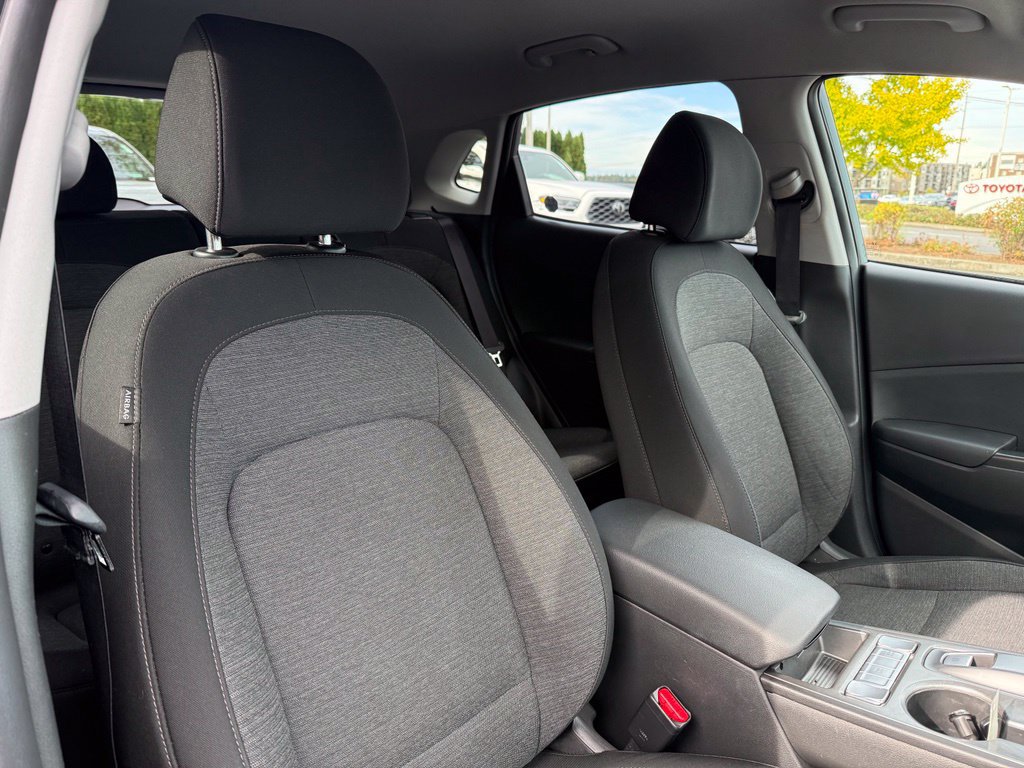 Used 2022 Hyundai Kona SEL w/ Cargo Package FWD image 22