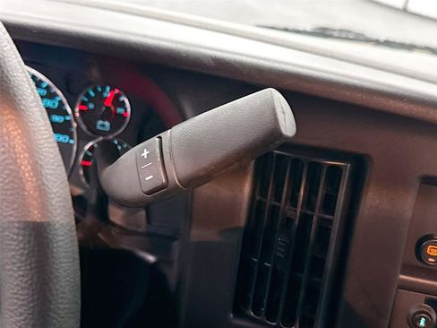 New 2026 Chevrolet Express 2500 w/ Driver Convenience Package image 11