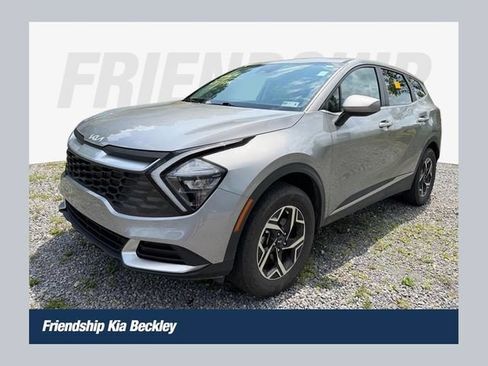 Used 2023 Kia Sportage LX AWD/4WD image 1