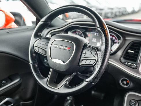 Used 2022 Dodge Challenger R/T image 15