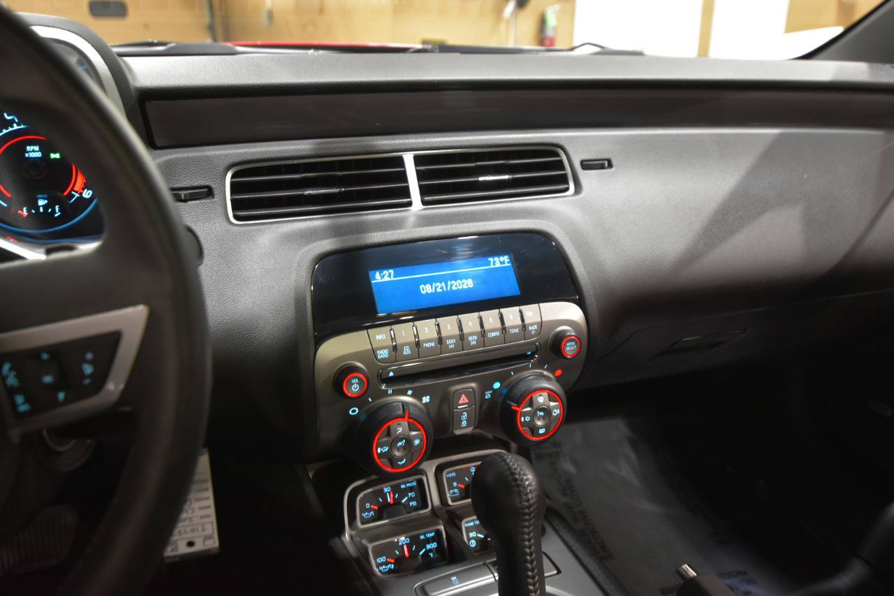 Used 2010 Chevrolet Camaro SS w/ RS Package RWD image 21